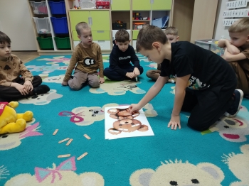 inbound8700440169009295872