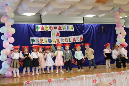 Pasowanie na Przedszkolaka w Biedronkach  rok szkolny 2025/2026