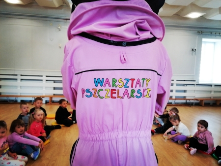 Warsztaty pszczelarskie w Sówkach i Biedronkach 